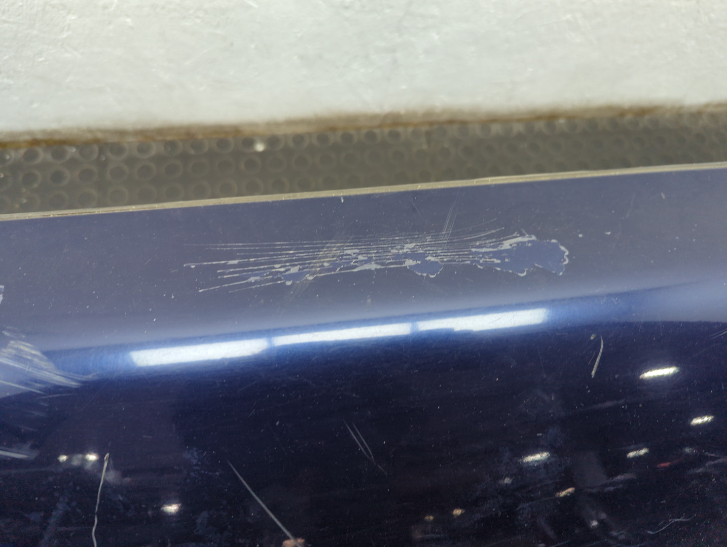 Бампер задний