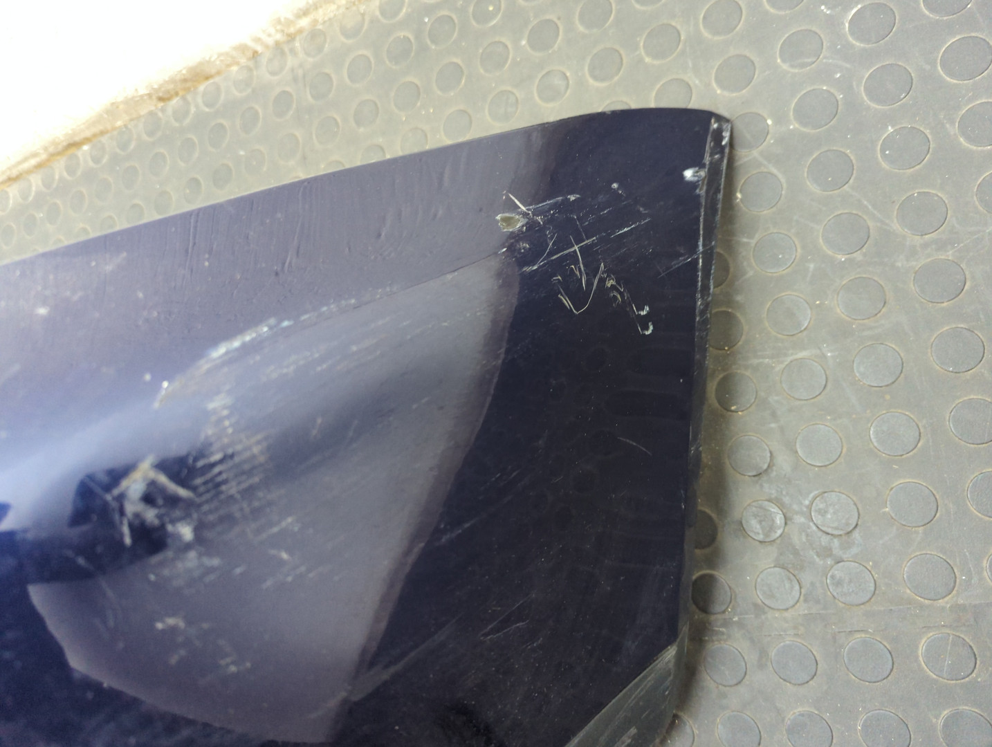 Бампер задний