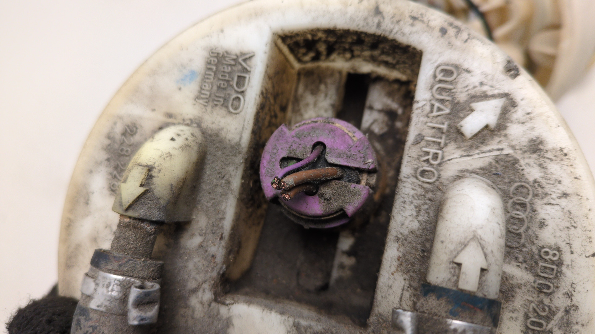 Насос топливный электрический