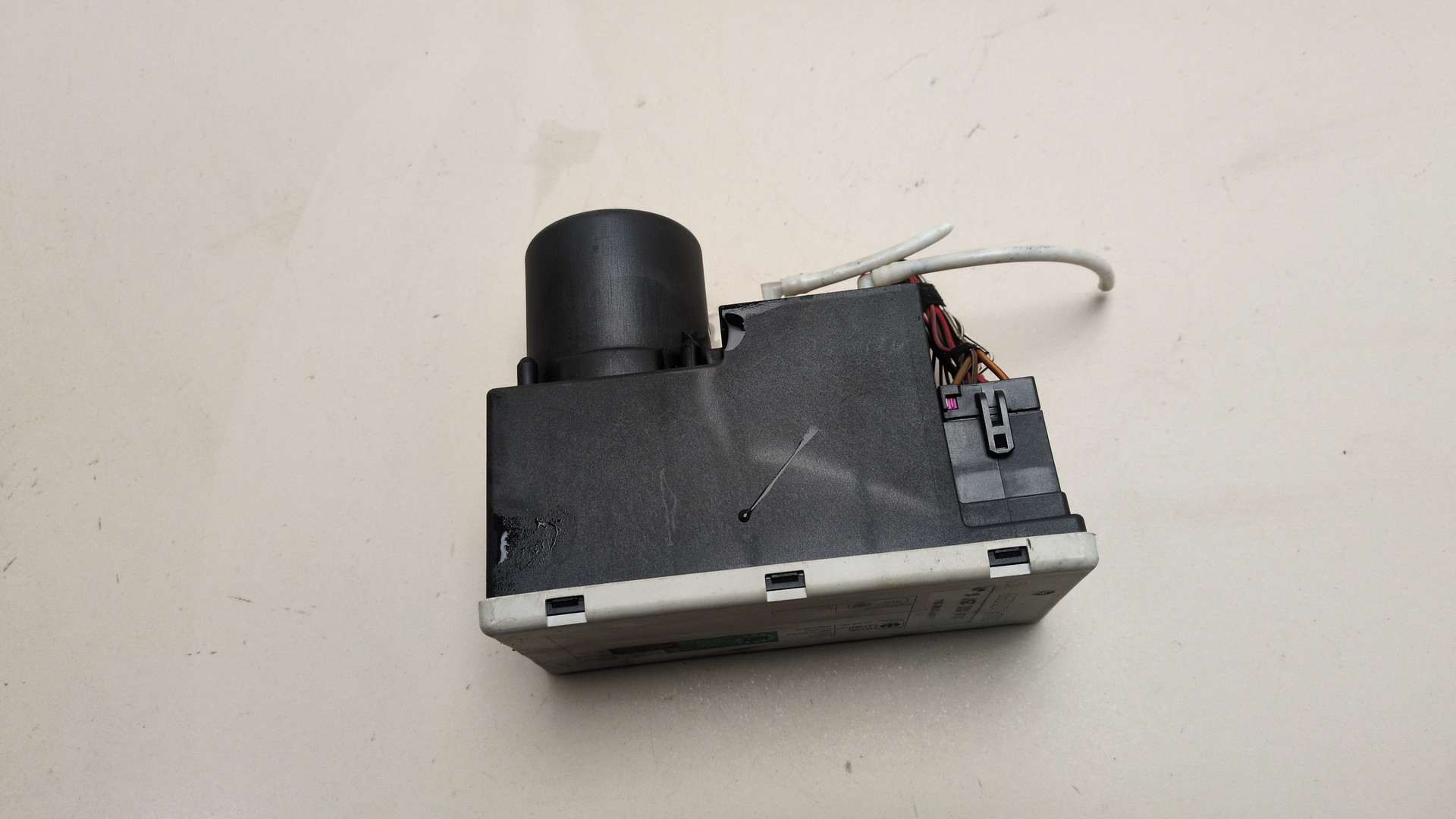 Вакуумное устройство системы центрального замка