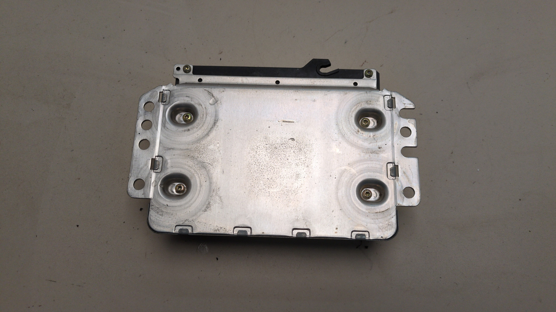 Блок управления двигателем