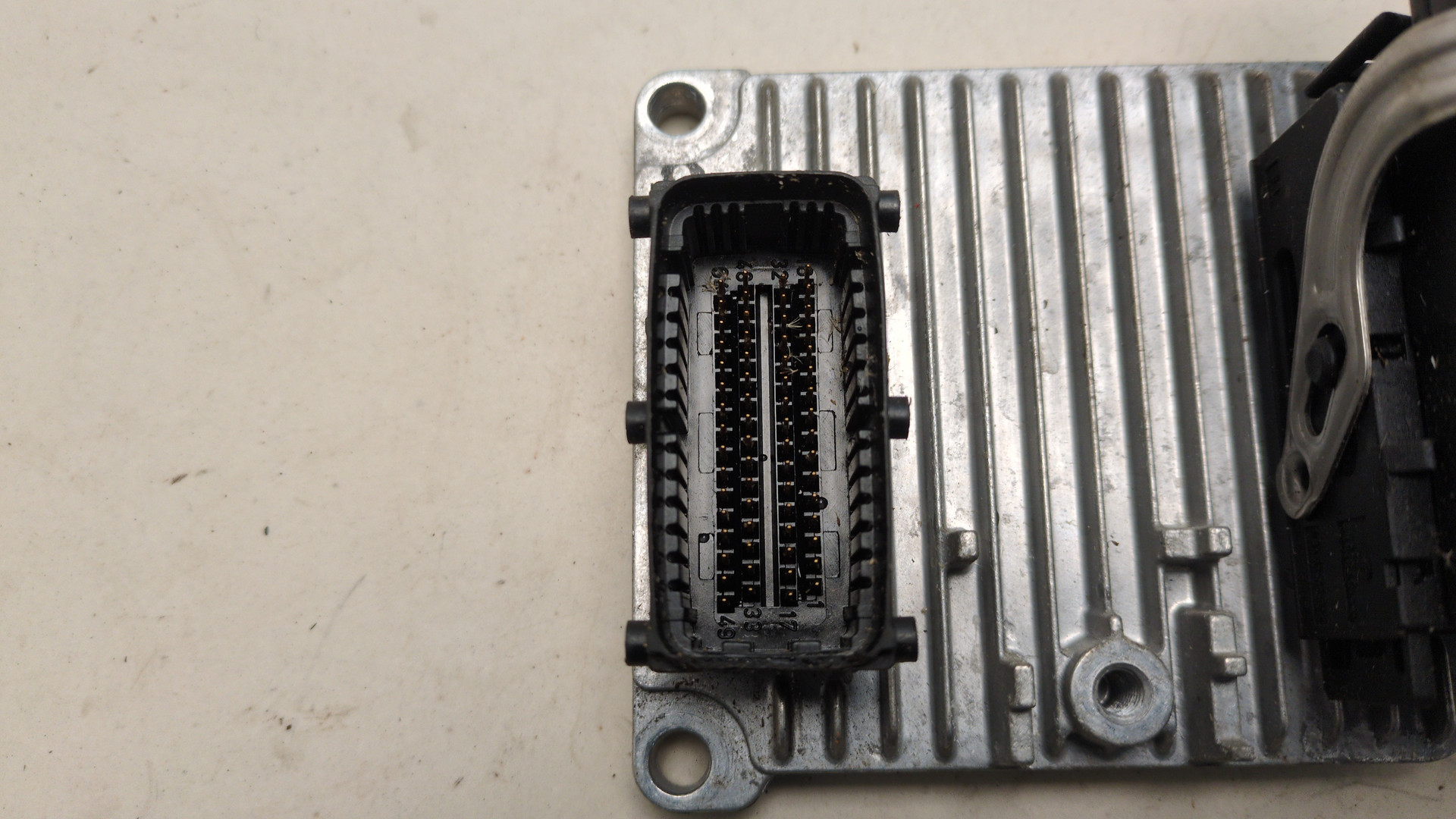 Блок управления двигателем