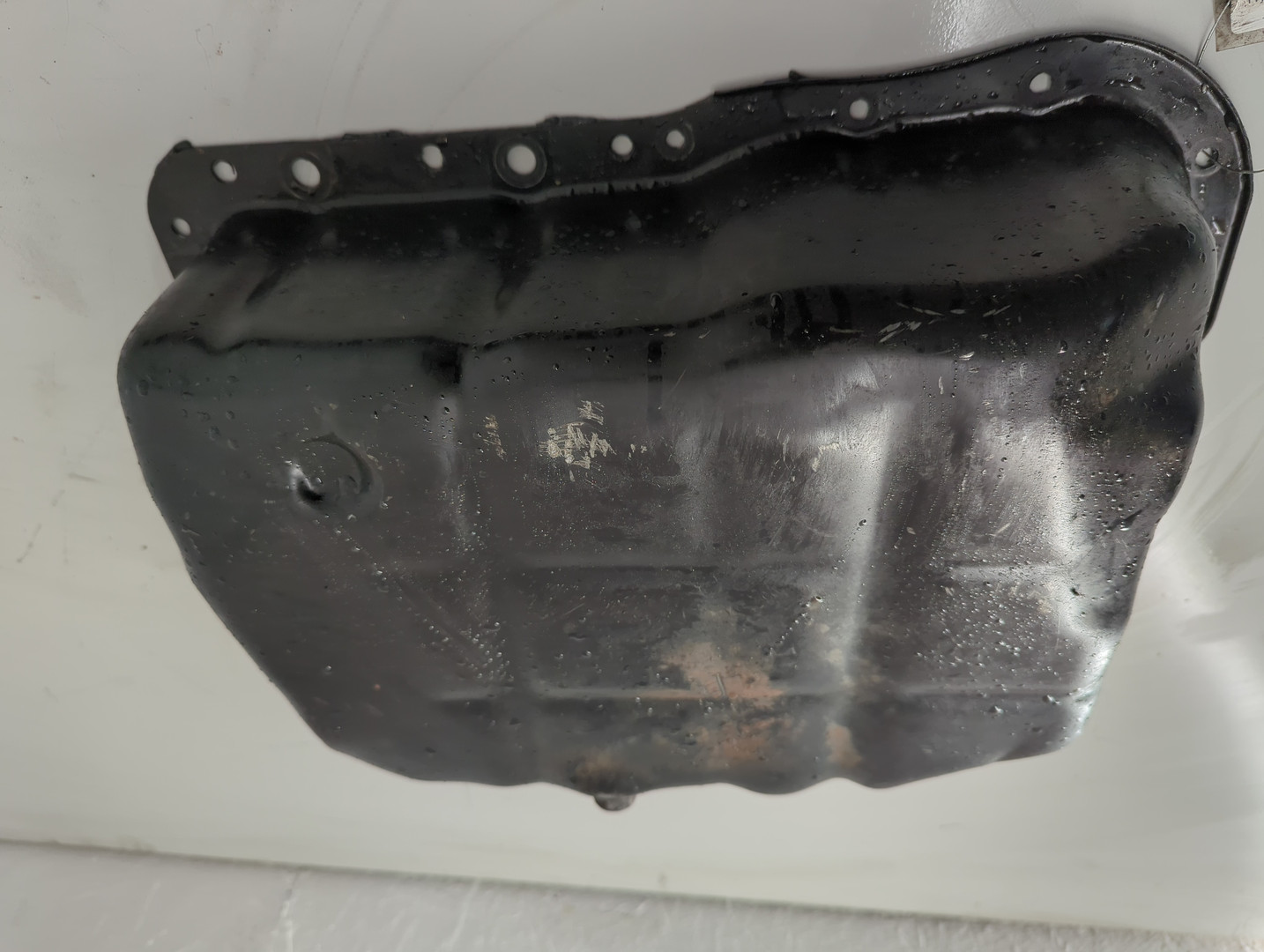 Поддон масляный двигателя (картер)