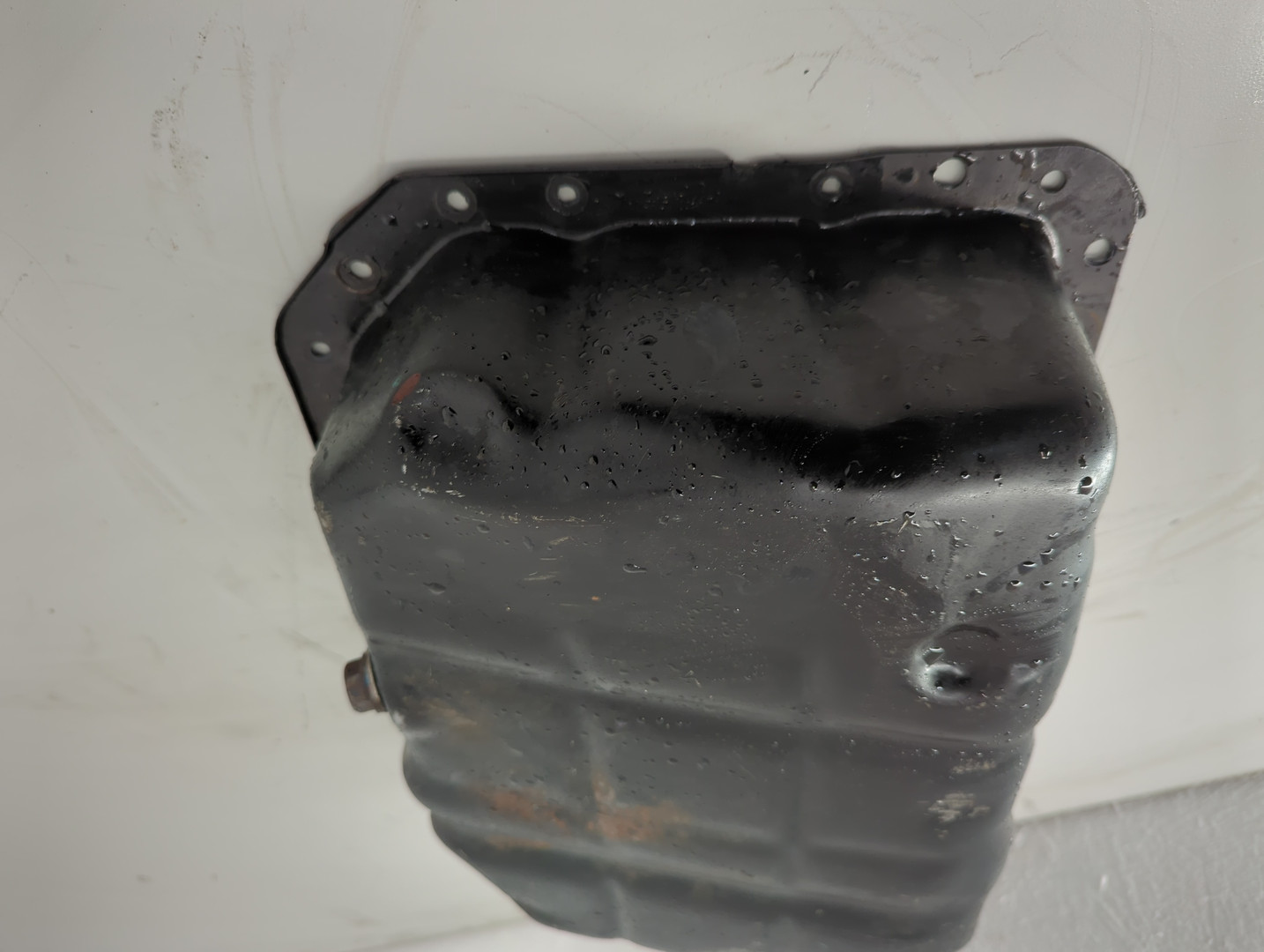 Поддон масляный двигателя (картер)