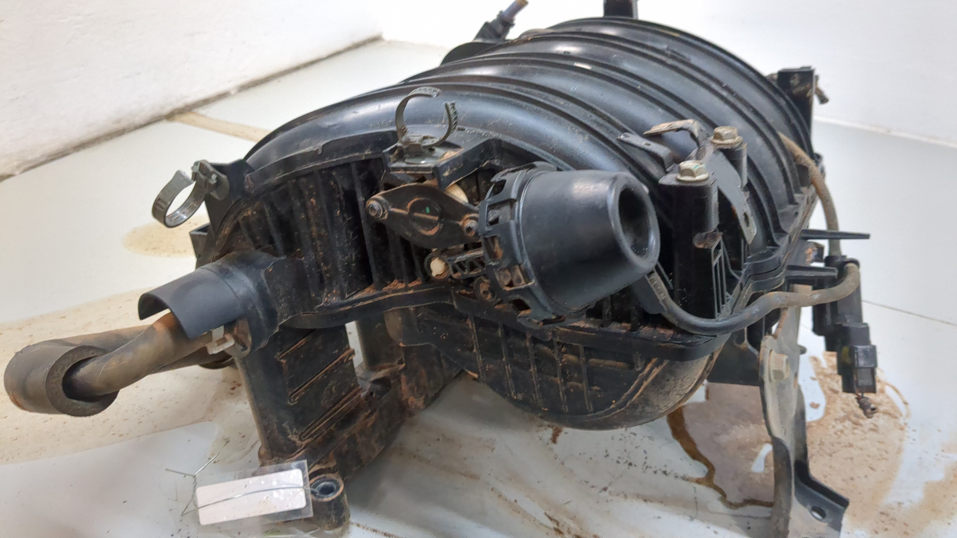 Коллектор впускной