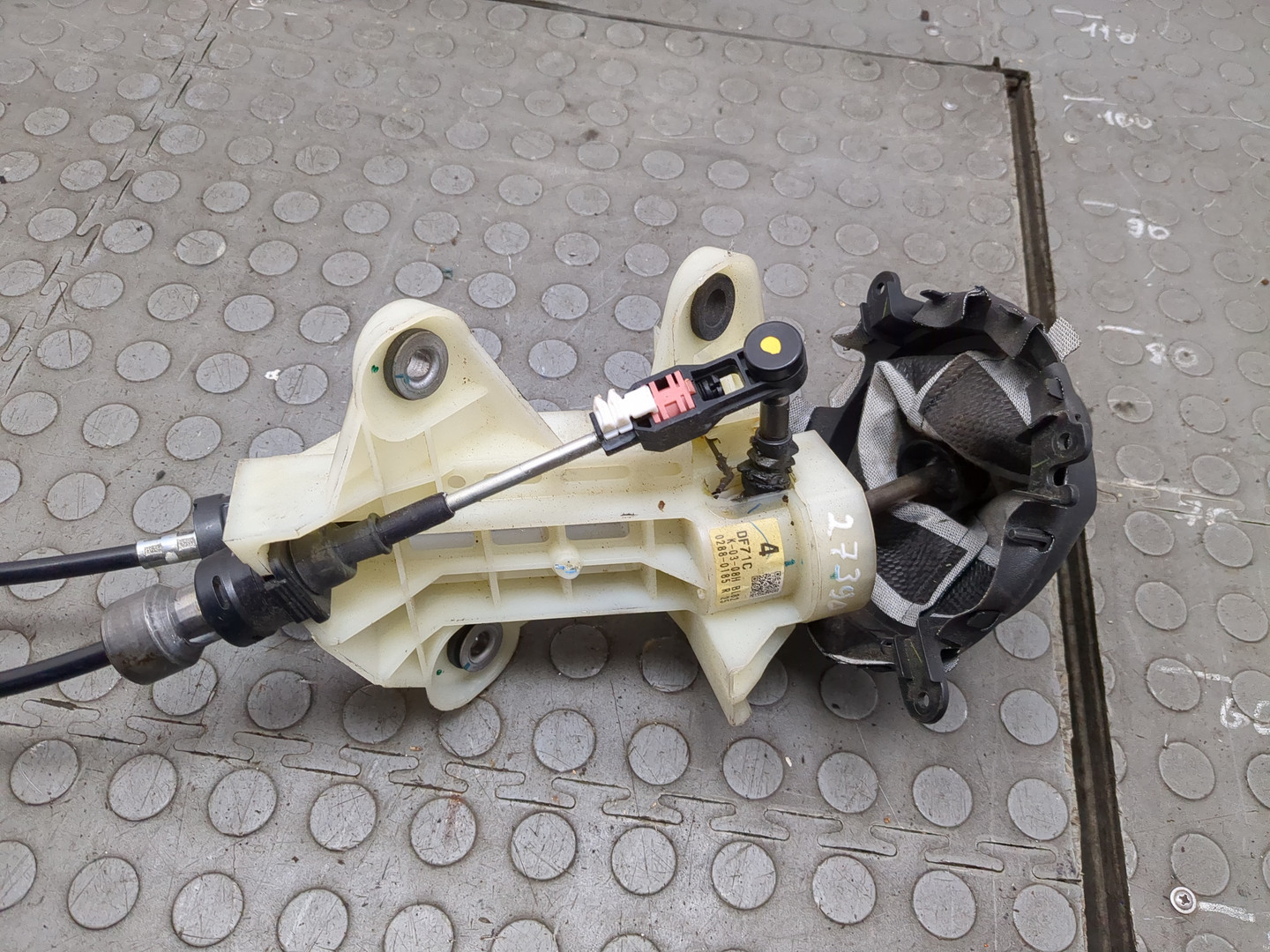 Кулиса МКПП / АКПП