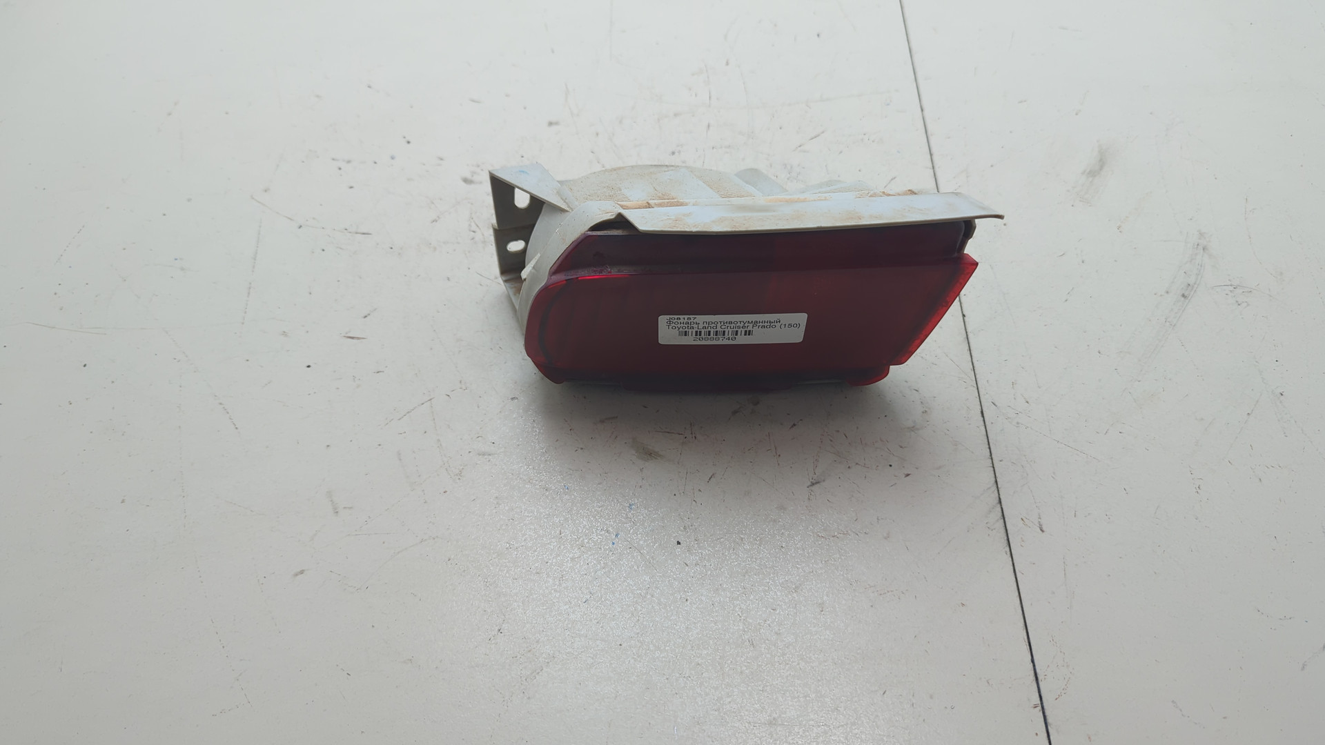 Фара противотуманная левая