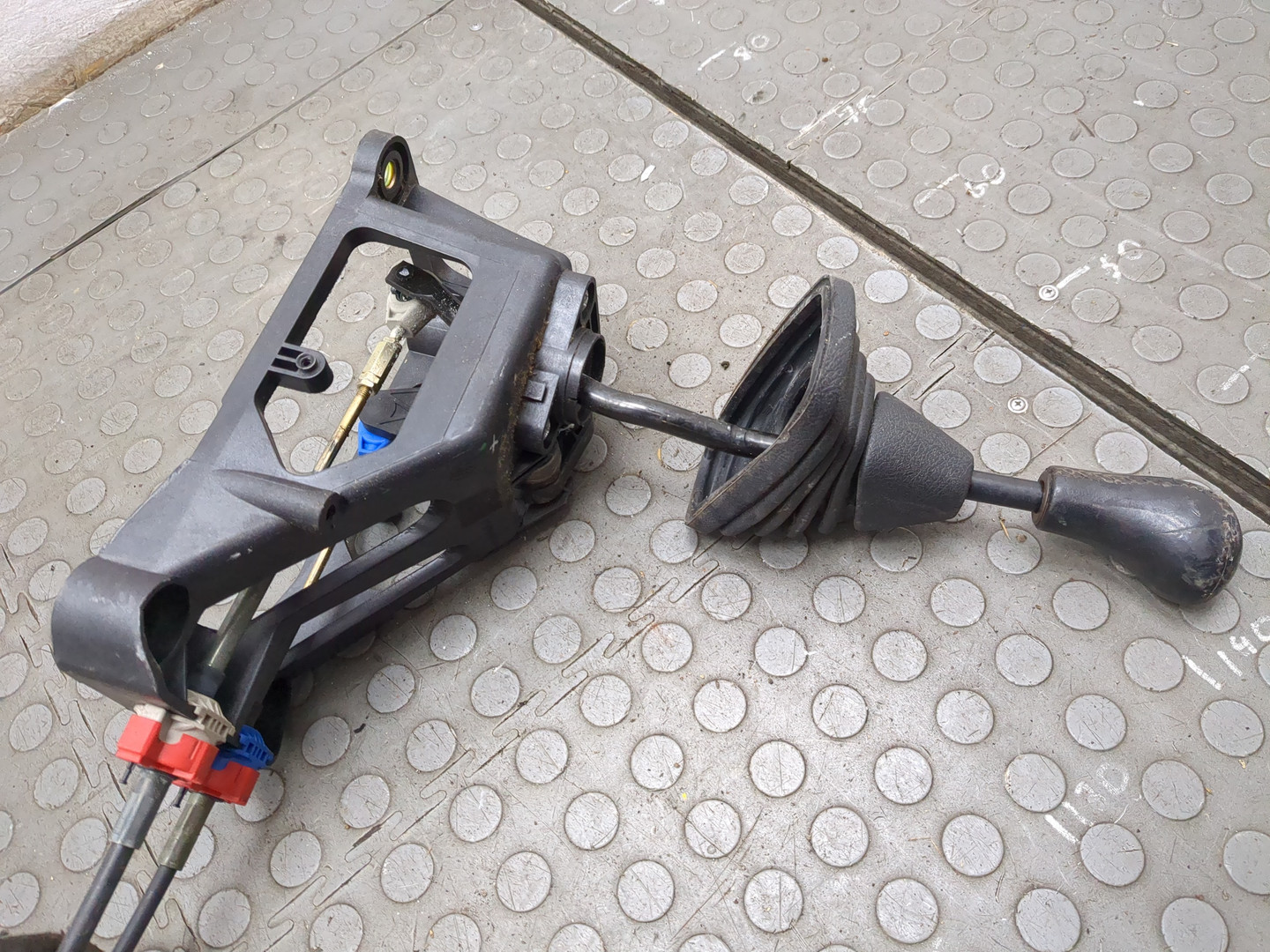 Кулиса МКПП / АКПП