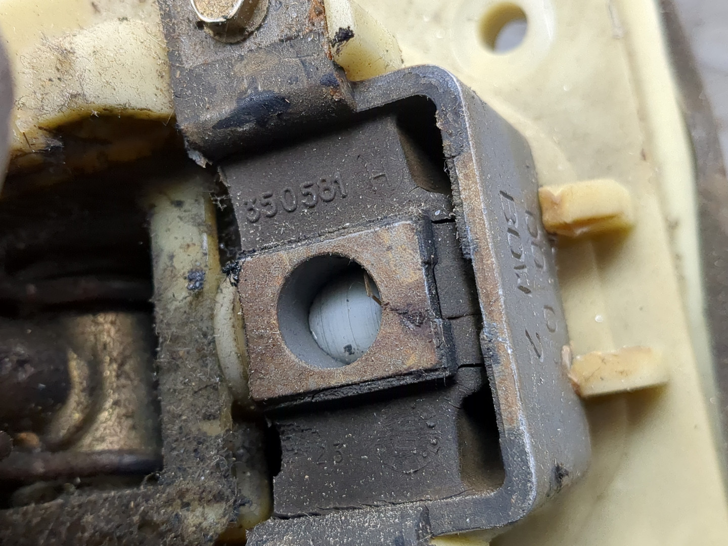 Кулиса МКПП / АКПП