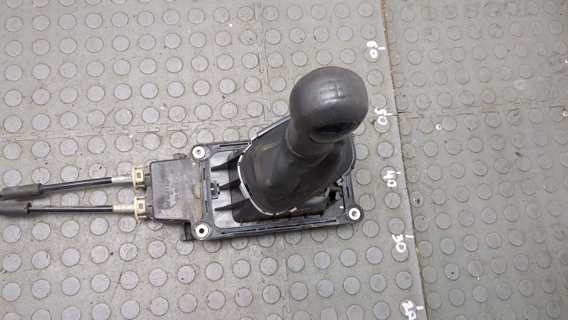 Кулиса МКПП / АКПП