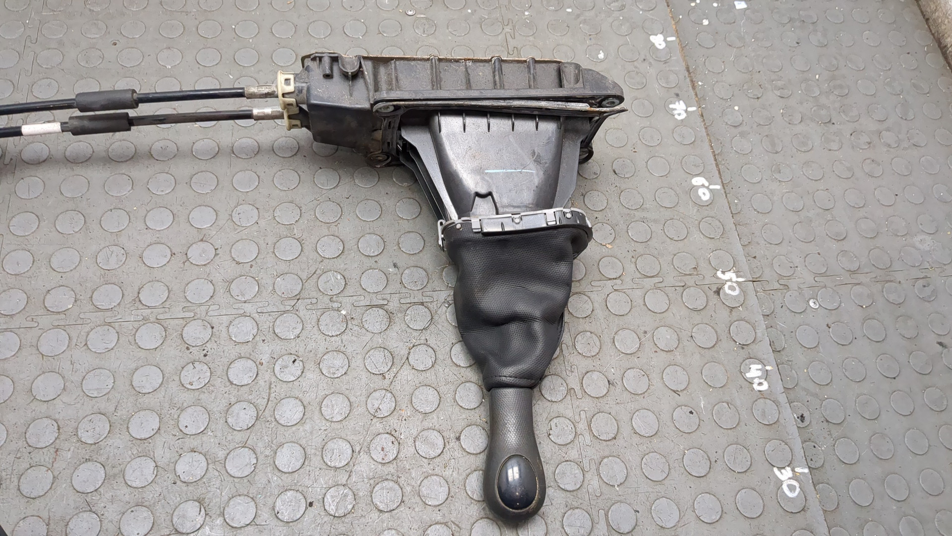 Кулиса МКПП / АКПП