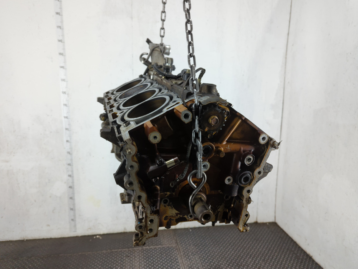 Блок двигателя