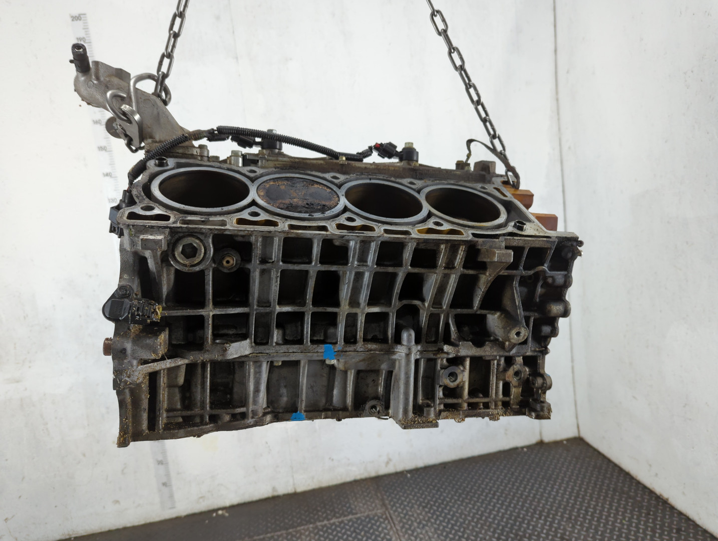 Блок двигателя