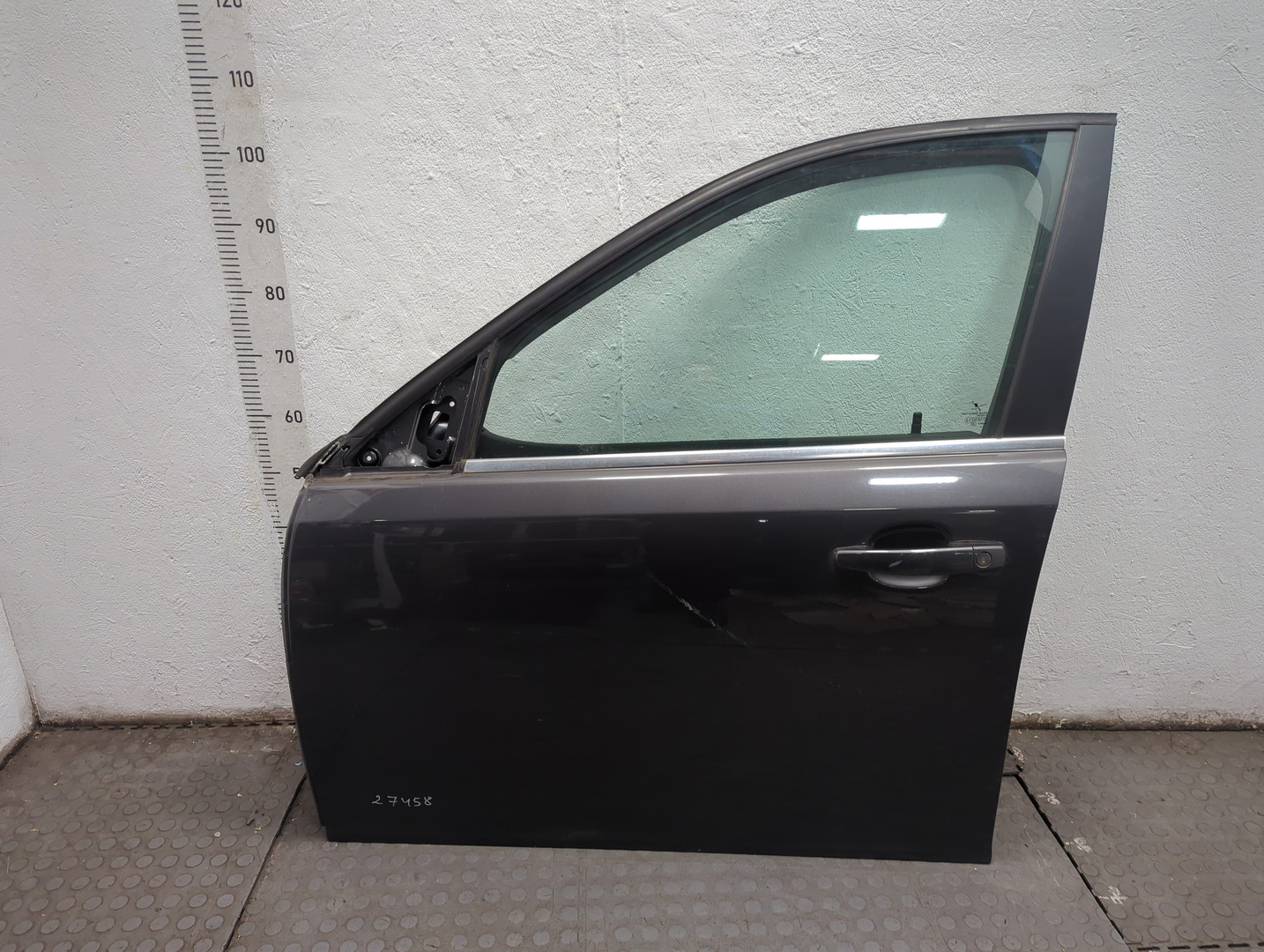 Дверь передняя левая