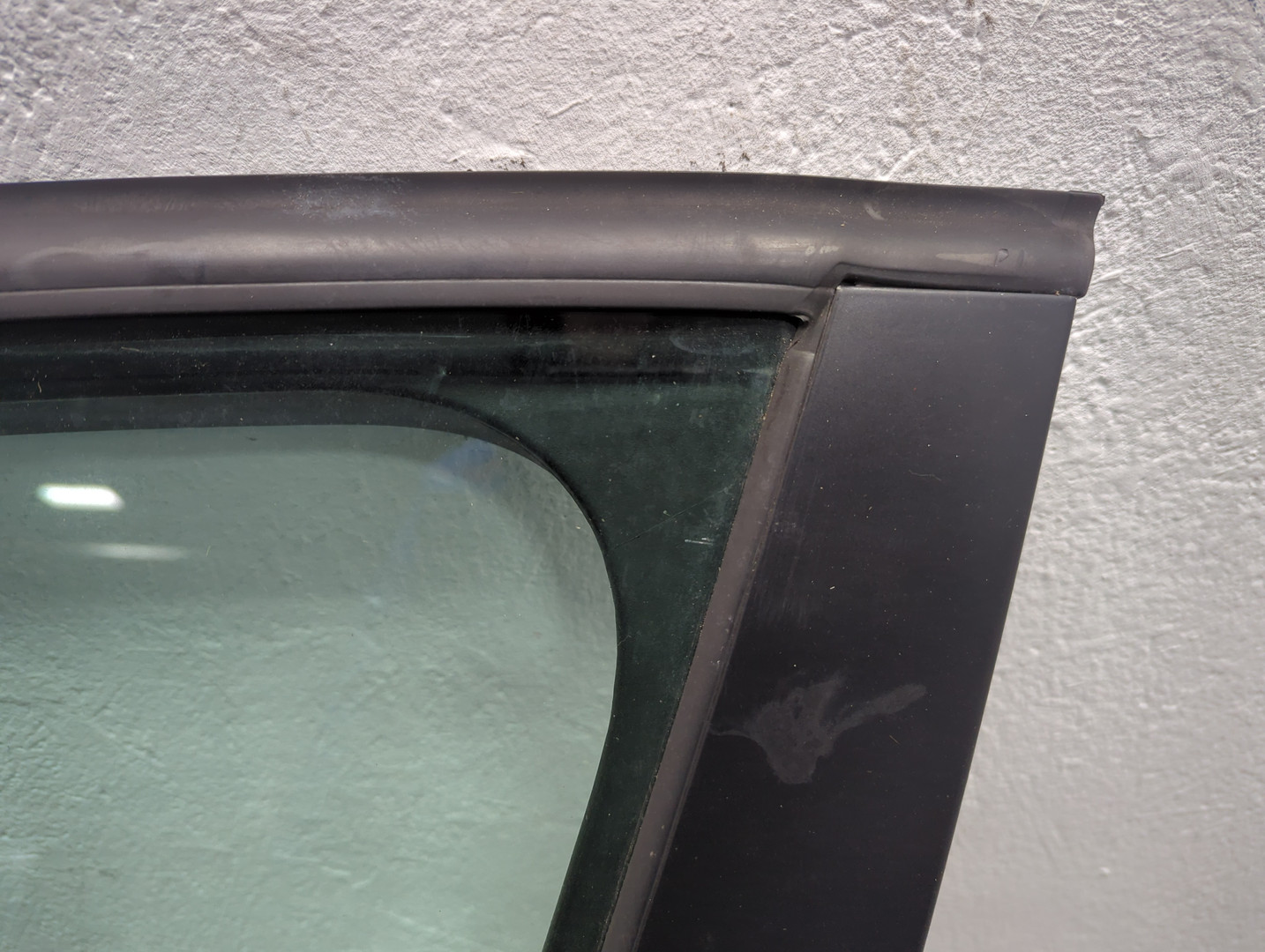 Дверь передняя левая