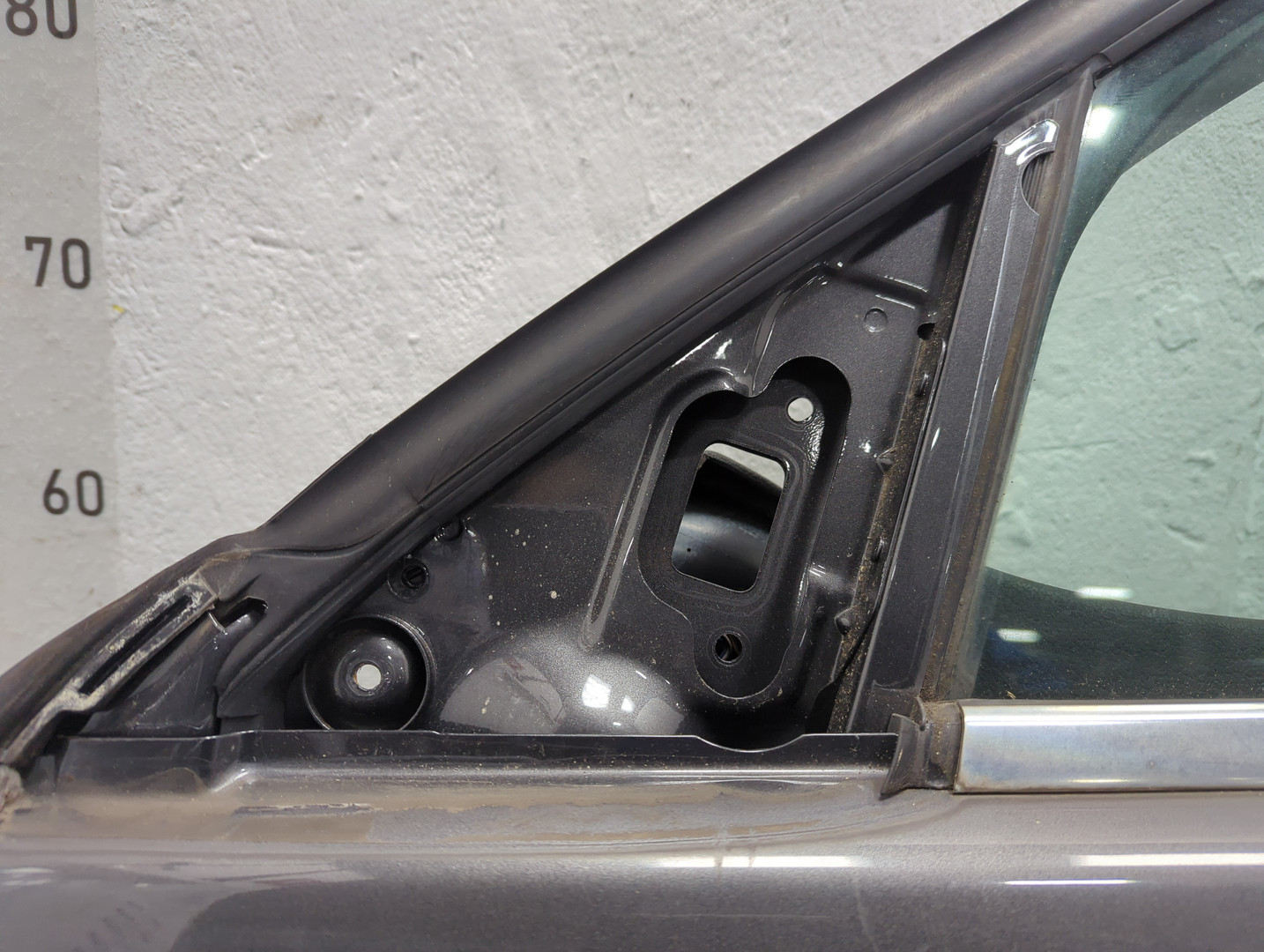 Дверь передняя левая