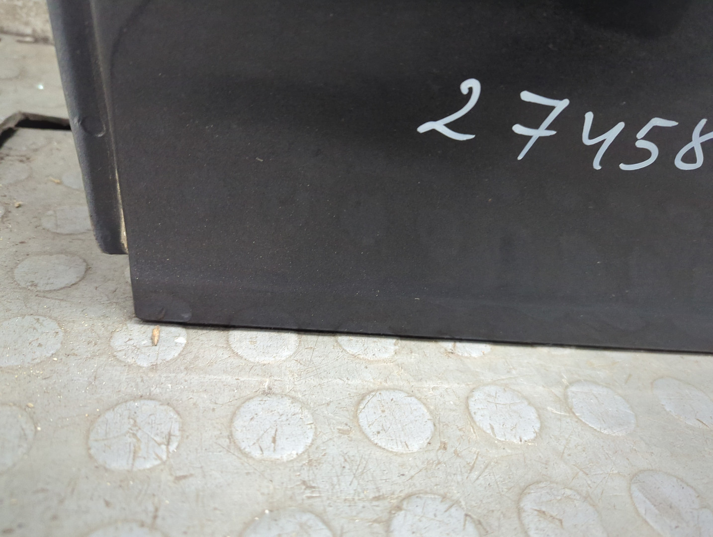 Дверь передняя левая