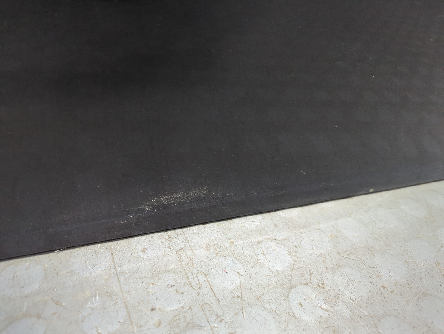 Дверь передняя левая