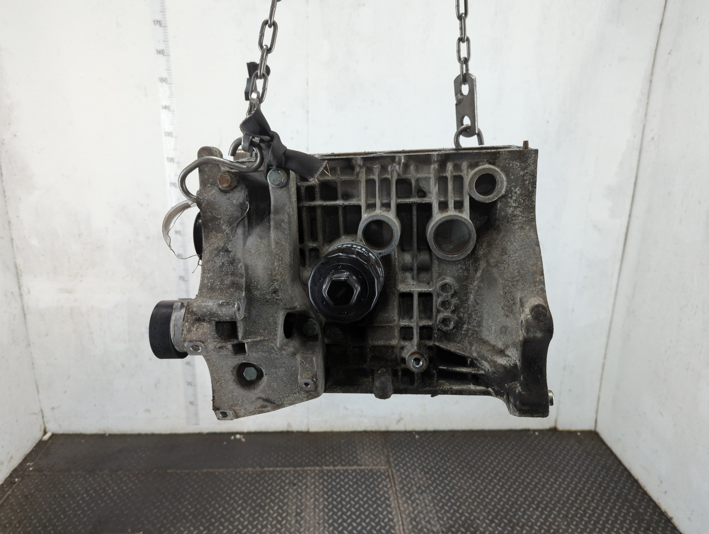 Блок двигателя