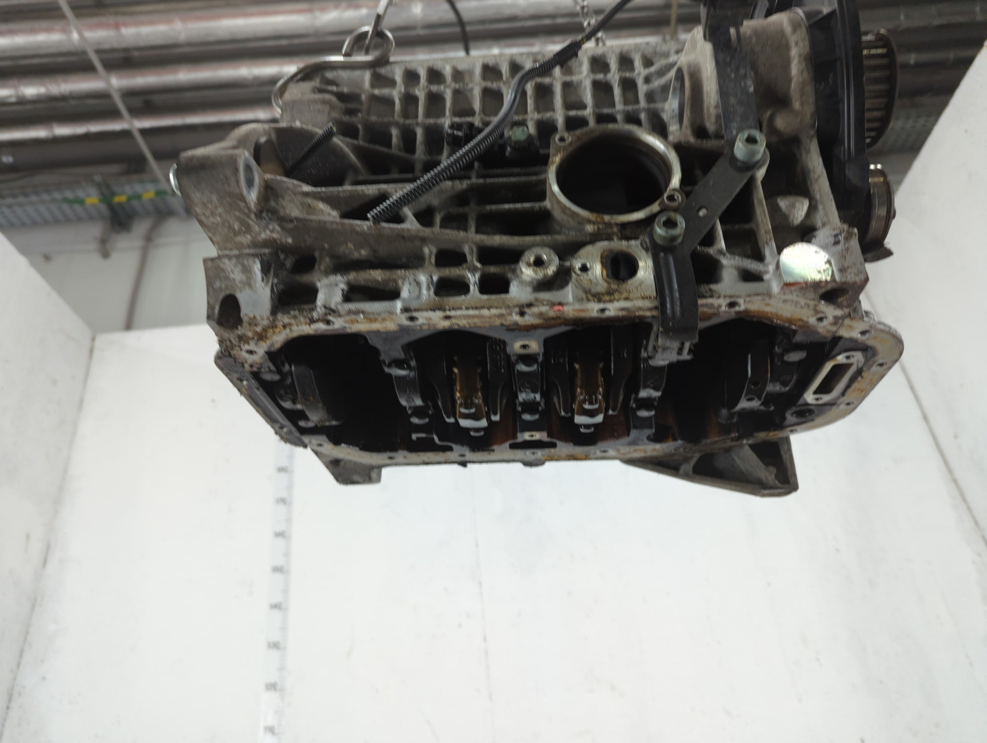 Блок двигателя