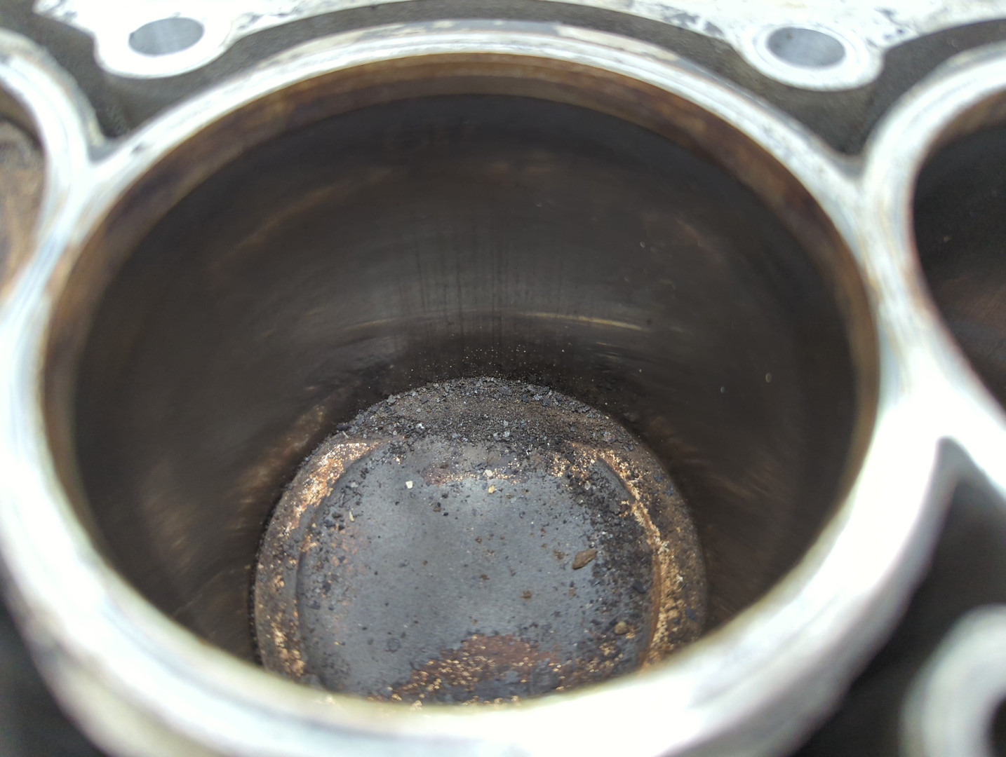 Блок двигателя