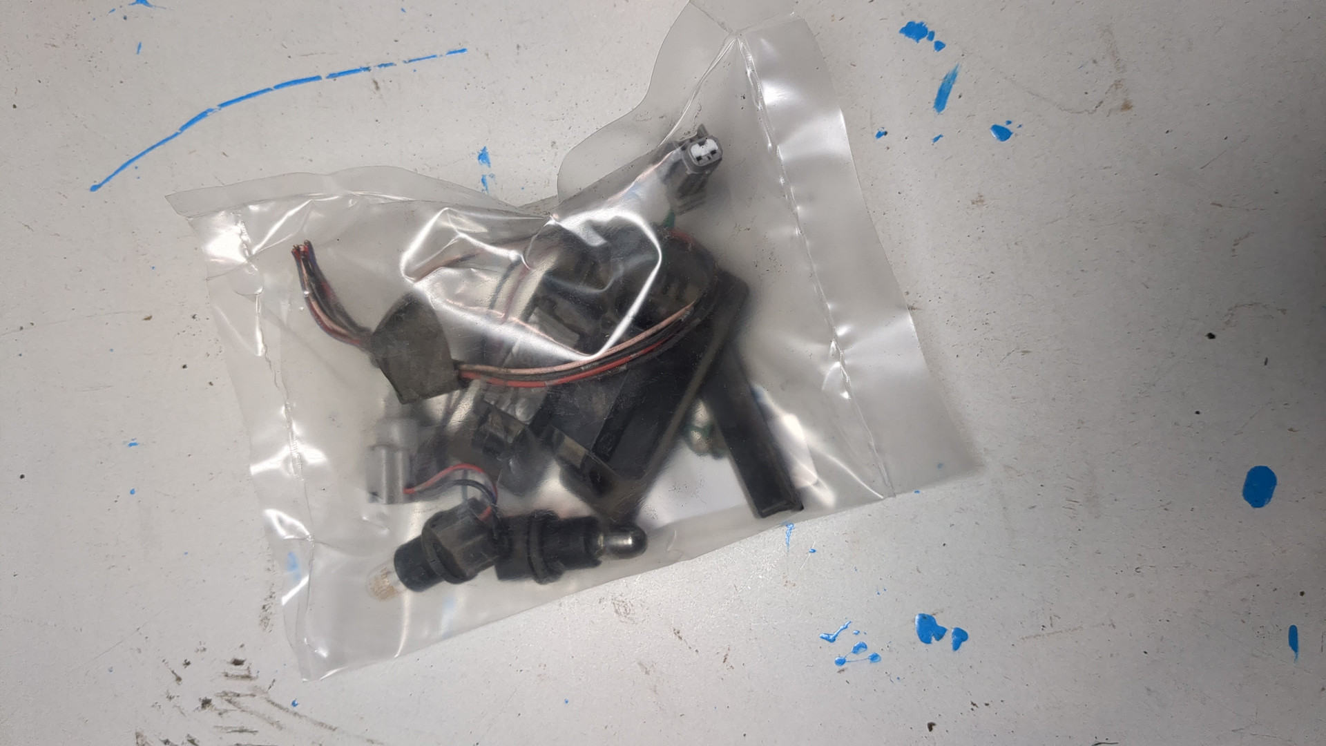 Фонарь подсветки номера