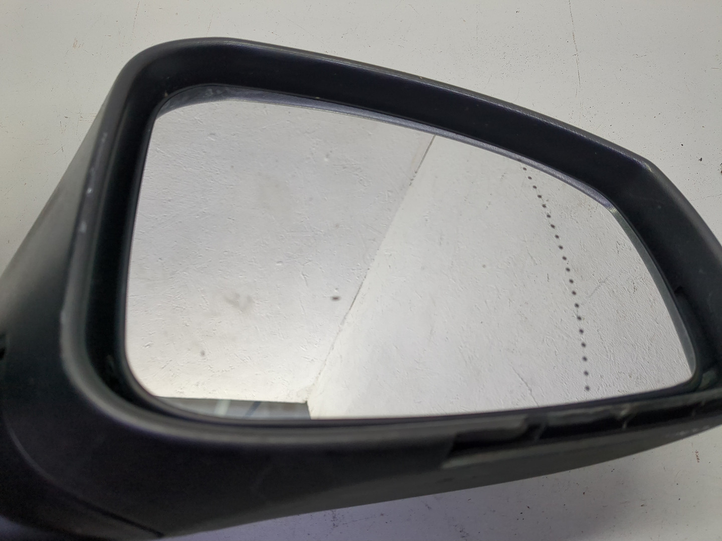 Зеркало правое электрическое