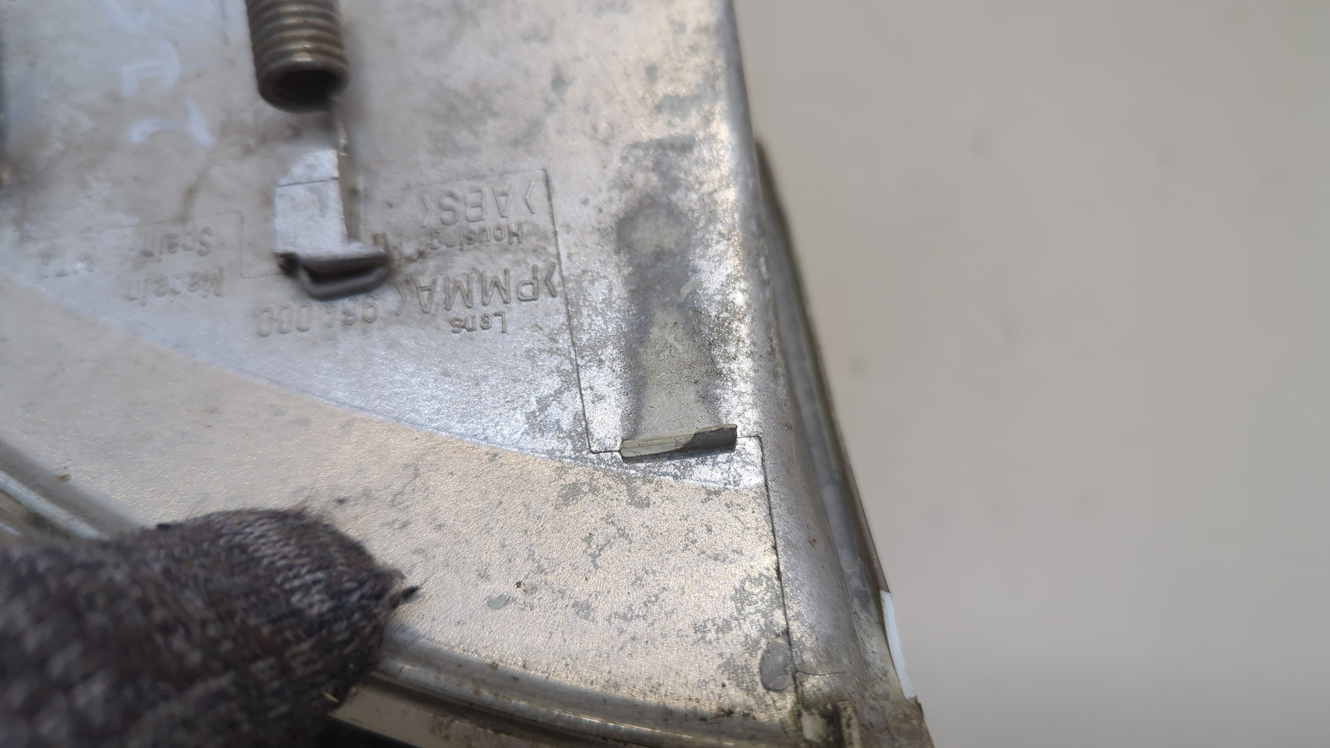 Повторитель на крыло правый