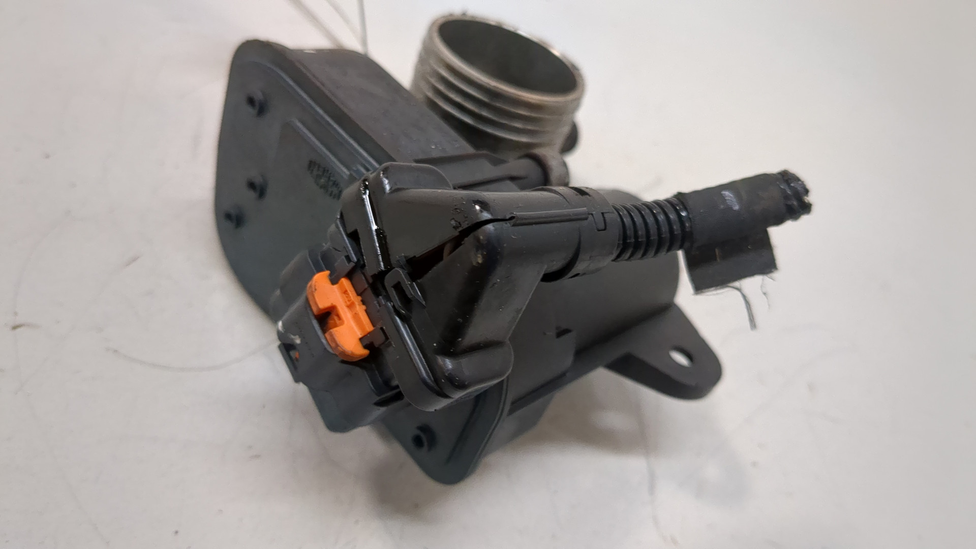 Заслонка дроссельная электрическая