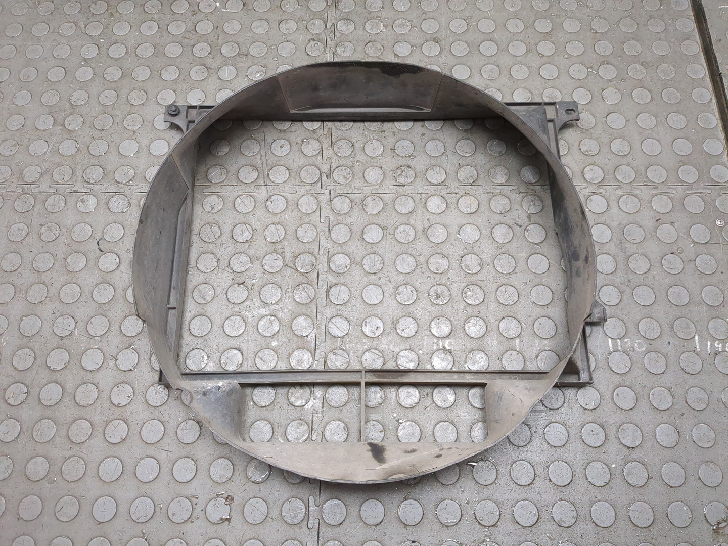 Диффузор вентилятора