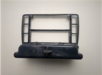 3B0858069K Рамка под магнитолу Volkswagen Passat 5 1996-2001 20889735 #2