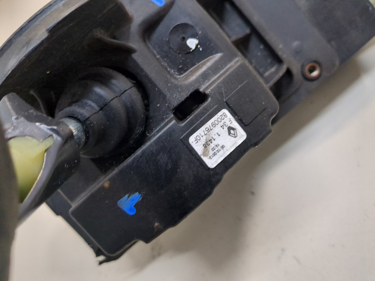 Кулиса МКПП / АКПП