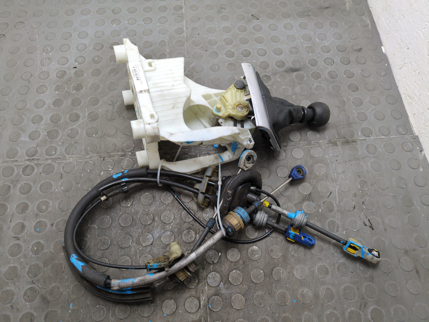 Кулиса МКПП / АКПП