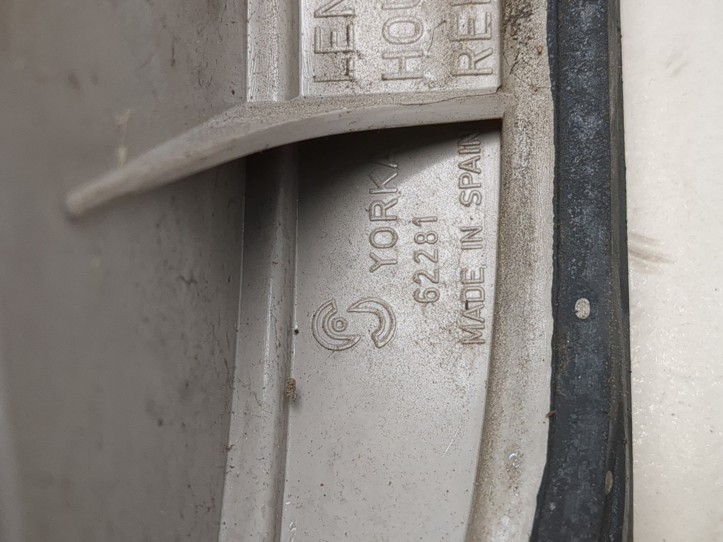 Фонарь задний правый