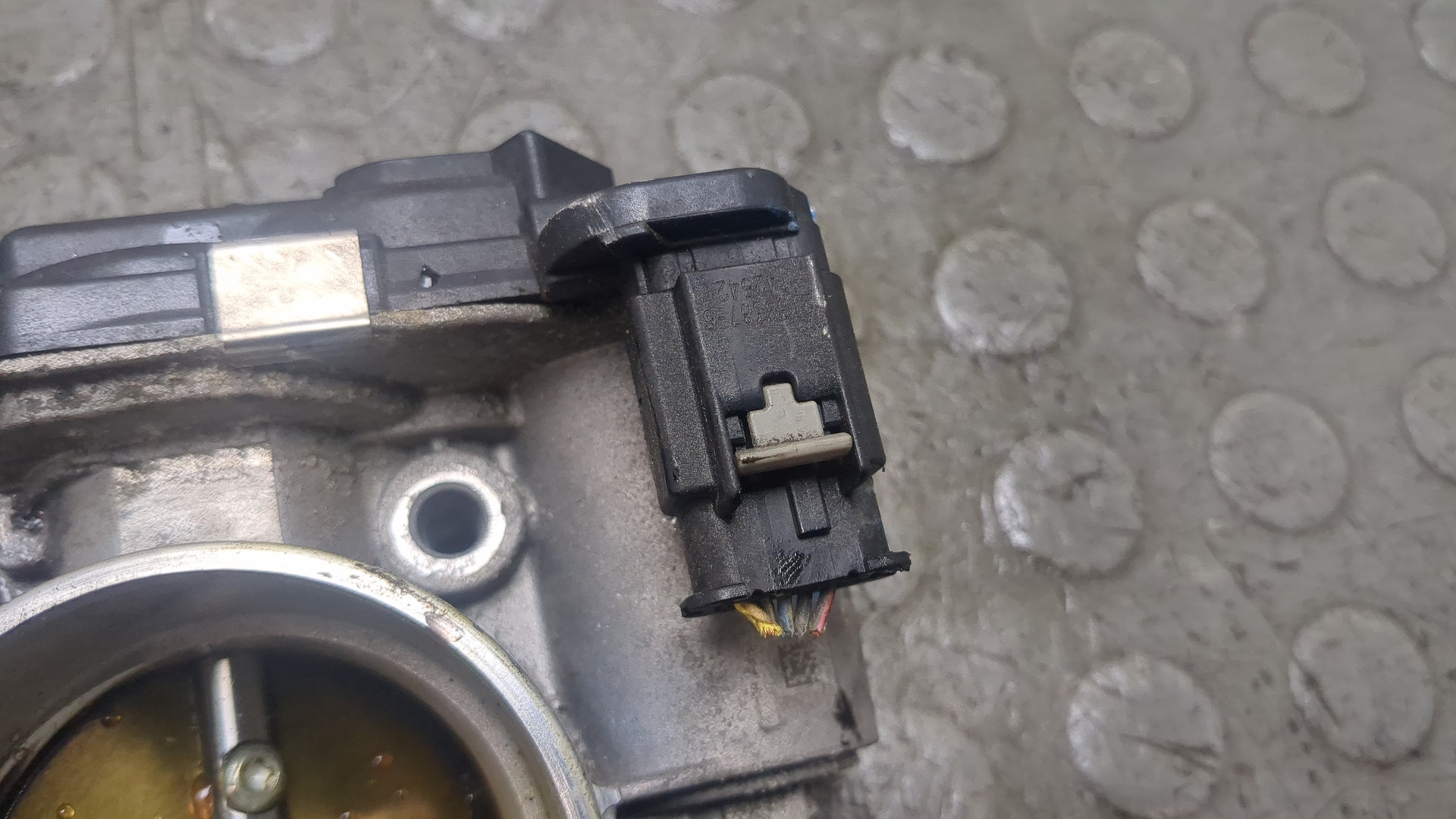 Заслонка дроссельная электрическая