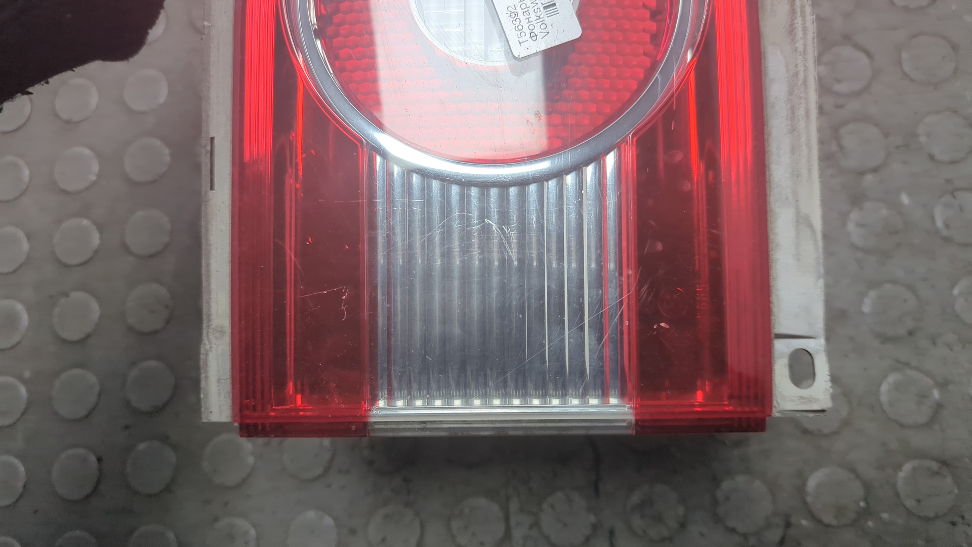 Фонарь задний внутренний левый