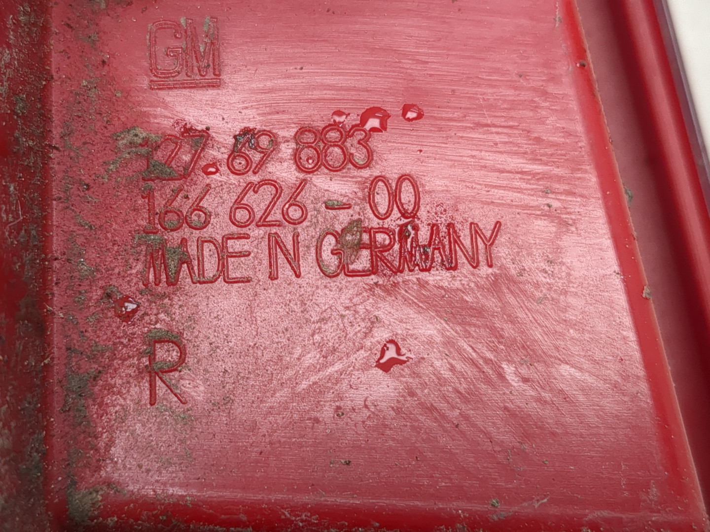 Фонарь задний правый