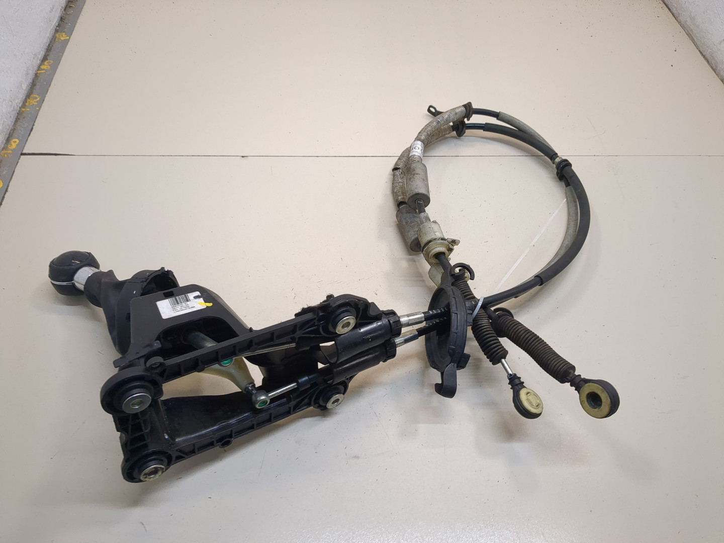 Кулиса МКПП / АКПП