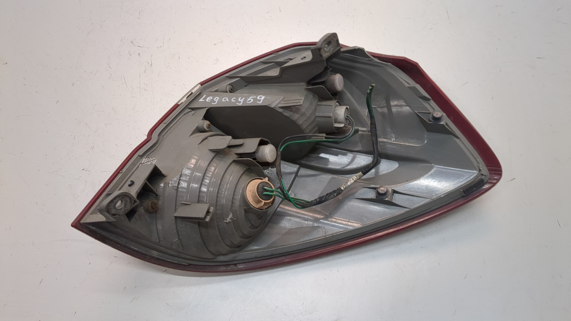 Фонарь задний левый