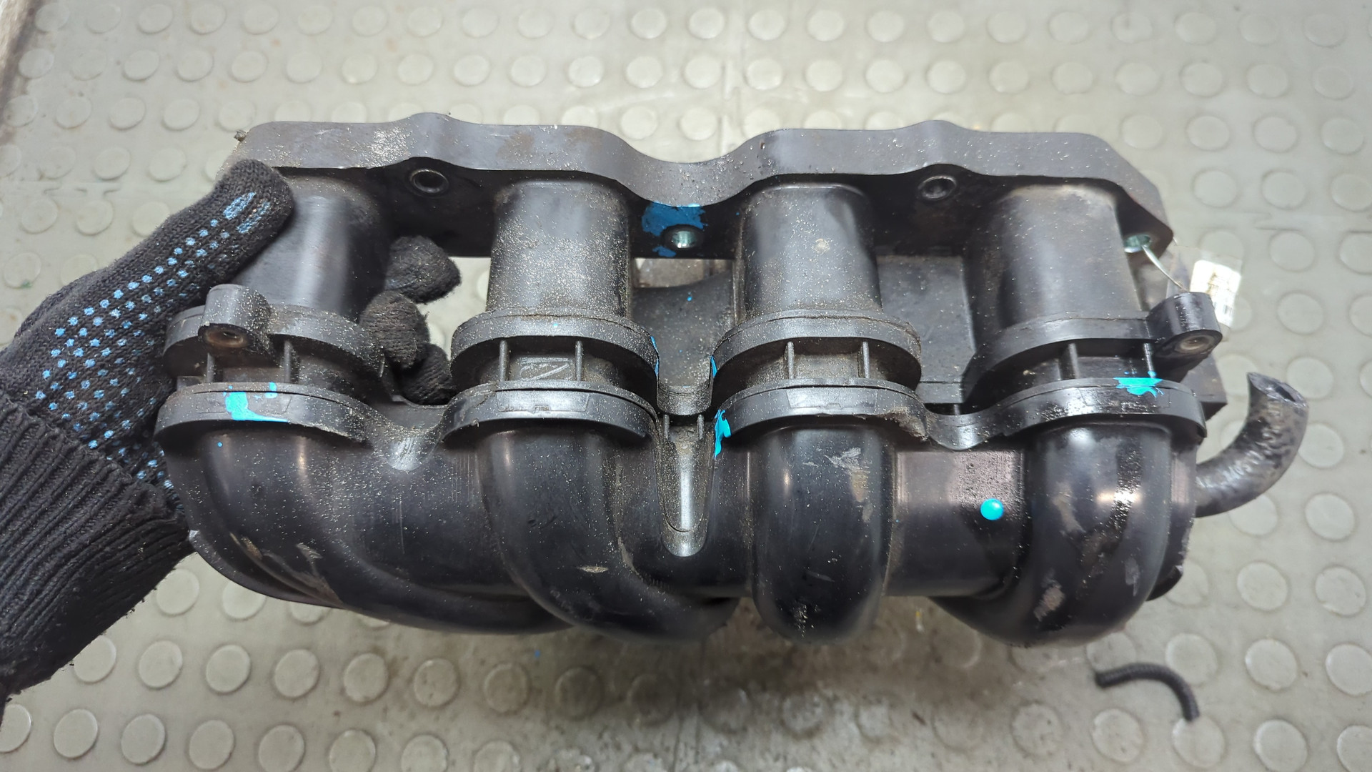 Коллектор впускной