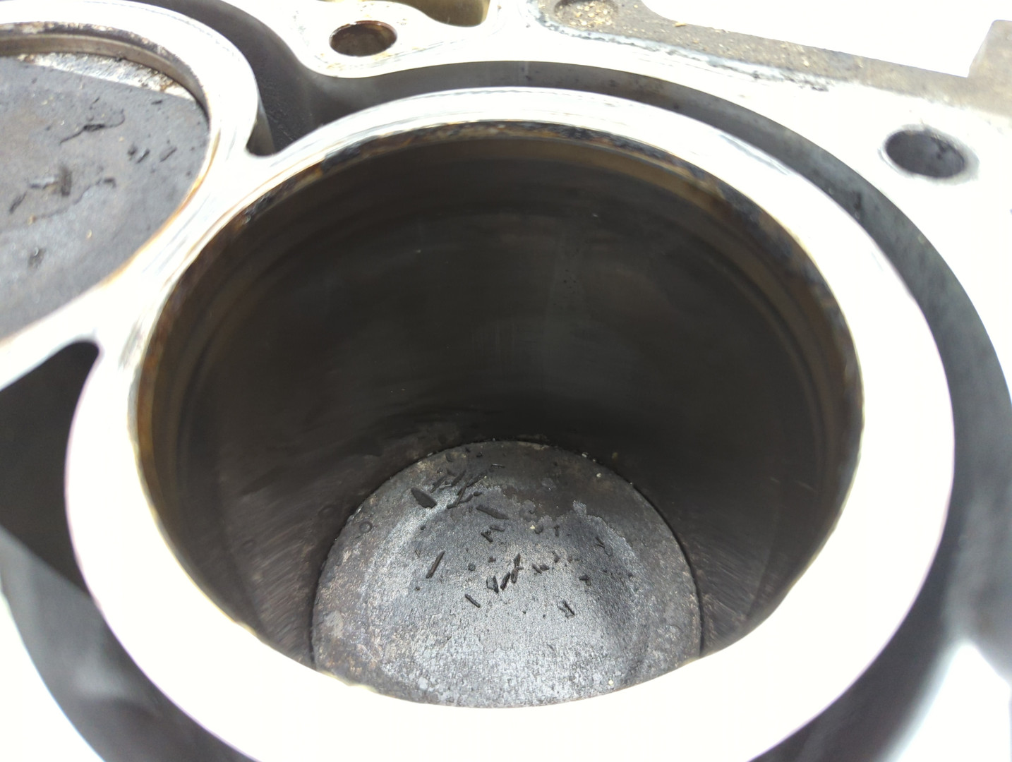 Блок двигателя