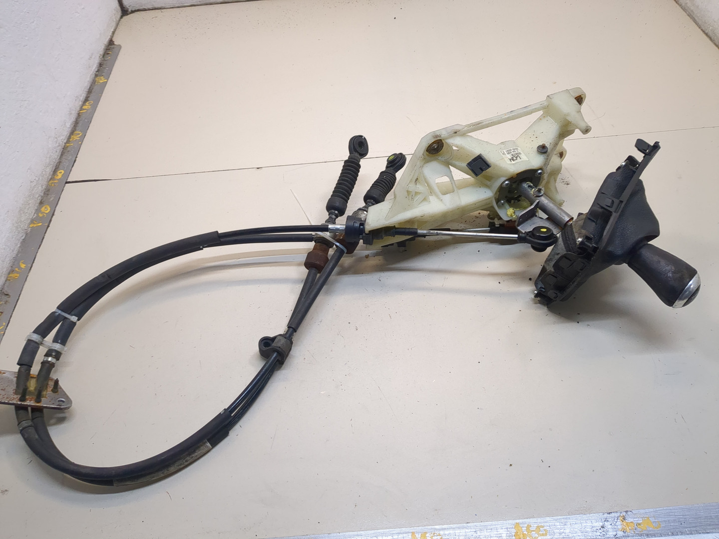 Кулиса МКПП / АКПП