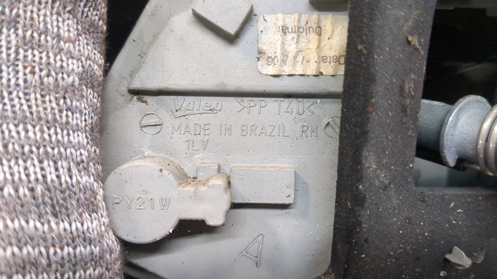 Фонарь задний правый