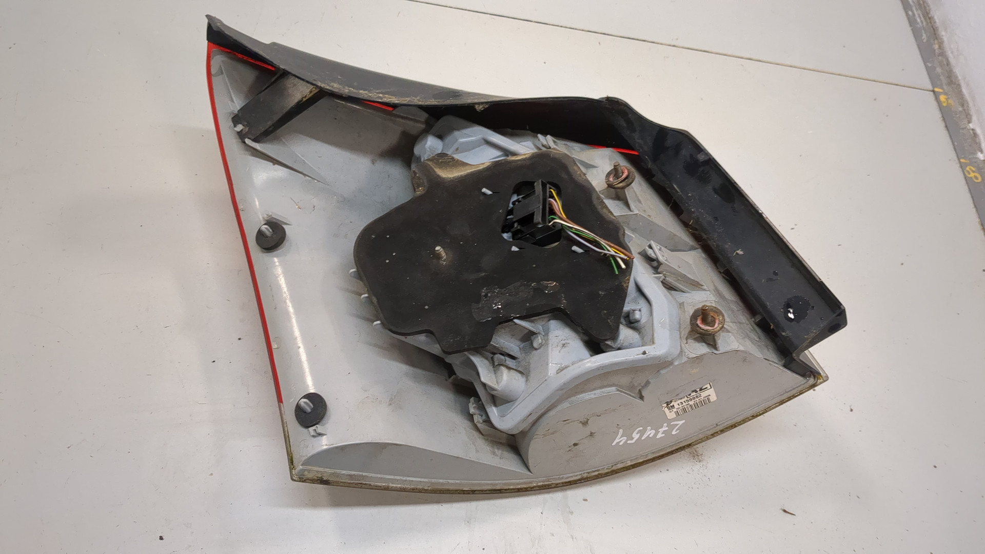 Фонарь задний правый