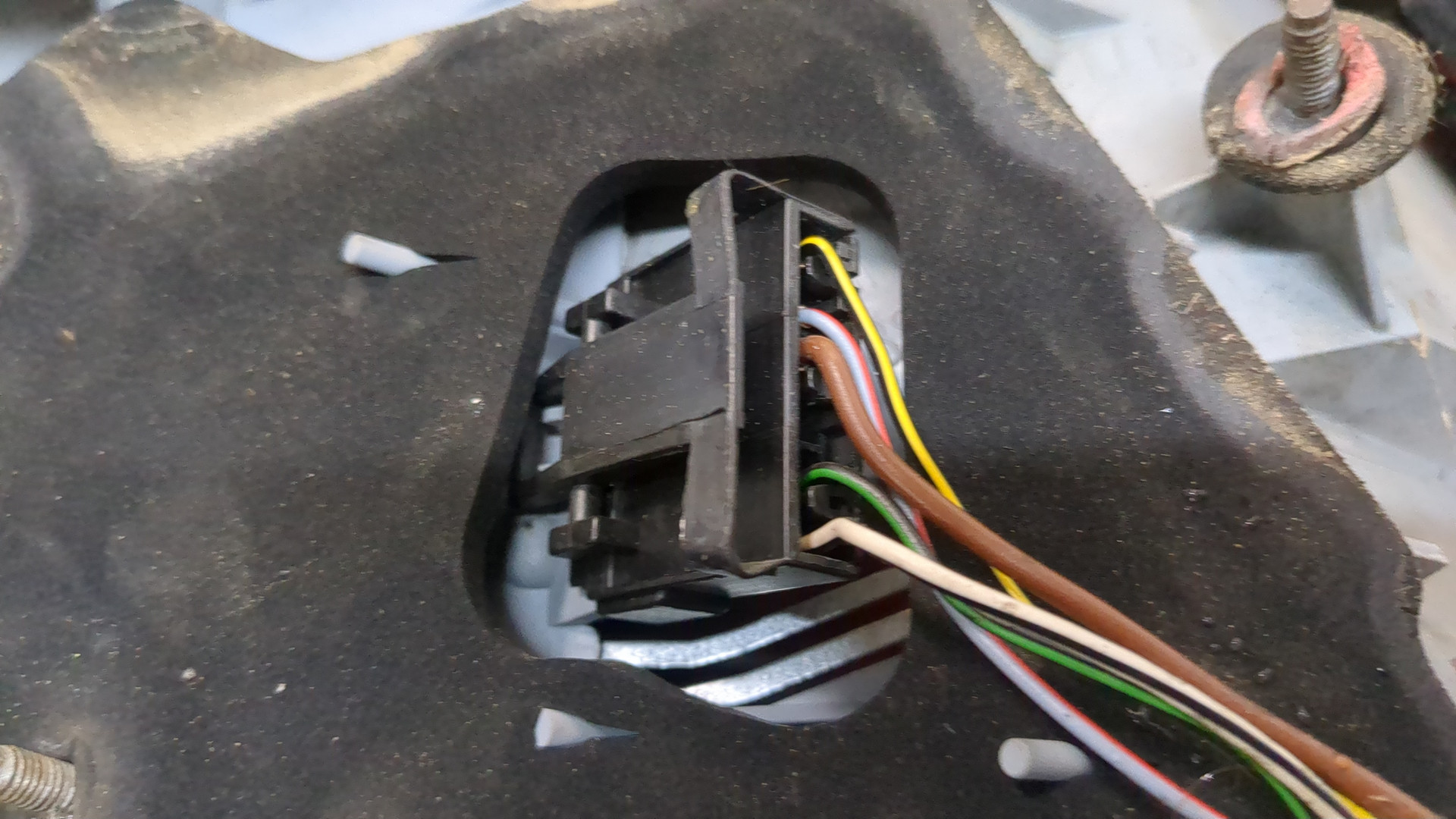 Фонарь задний правый