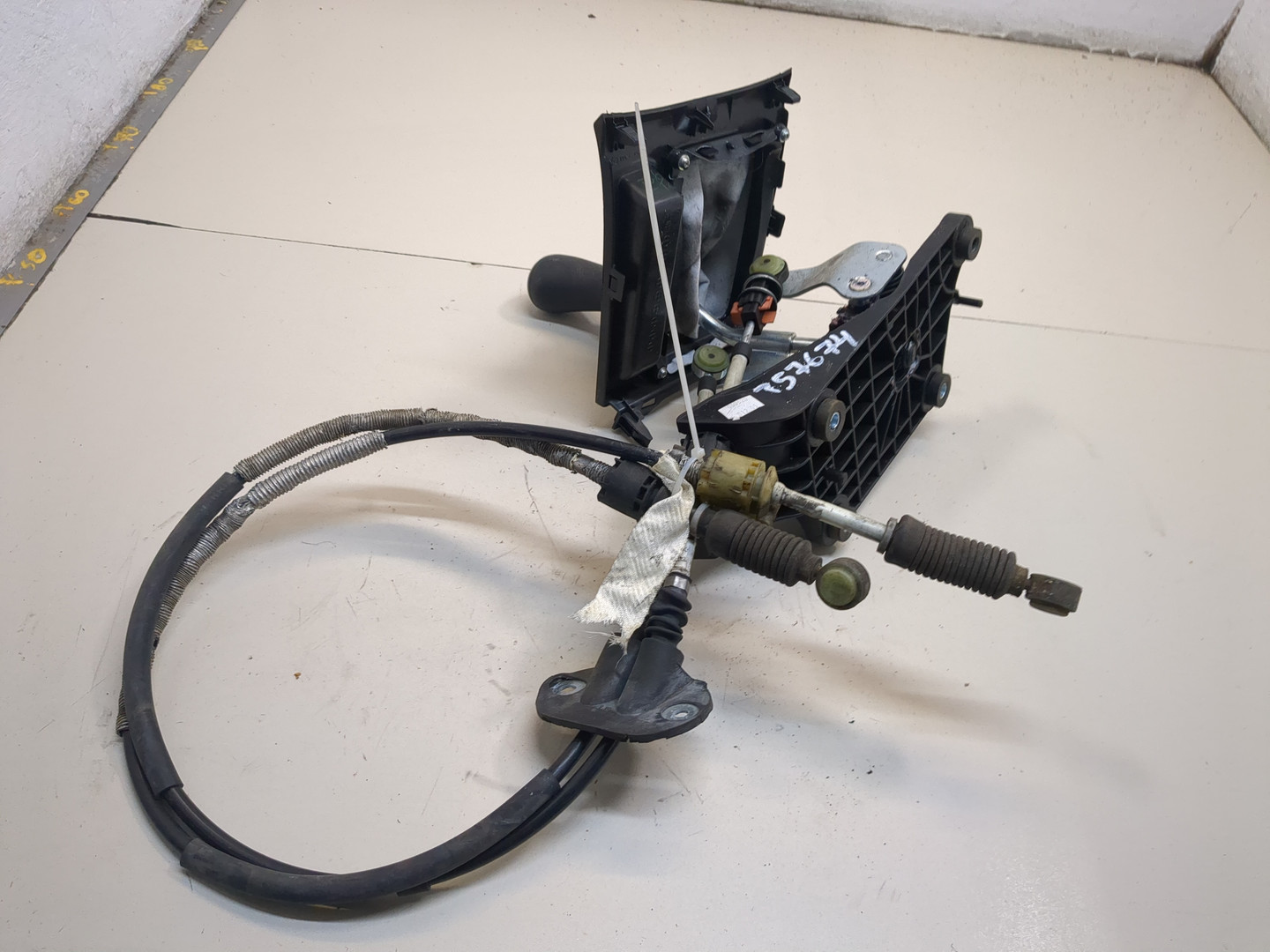 Кулиса МКПП / АКПП