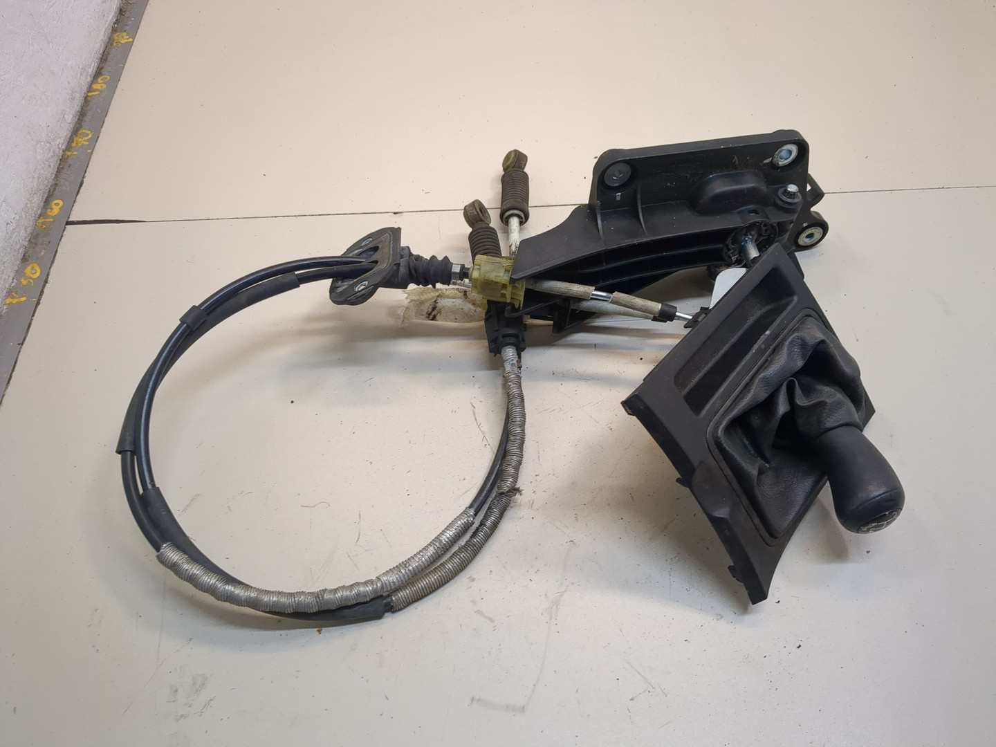 Кулиса МКПП / АКПП