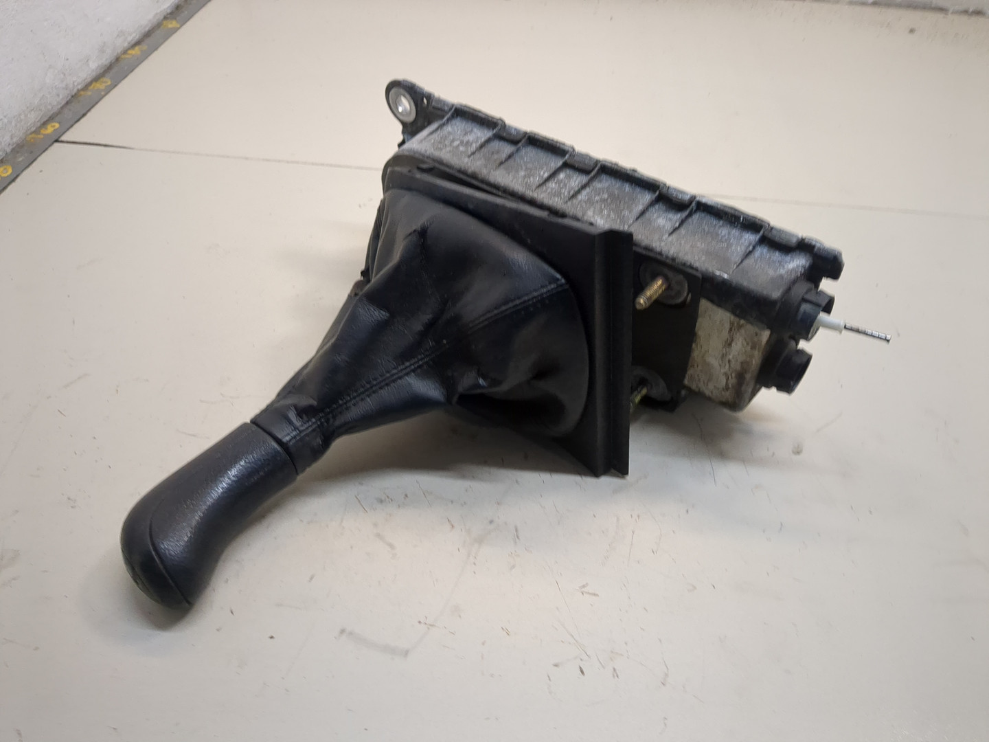 Кулиса МКПП / АКПП