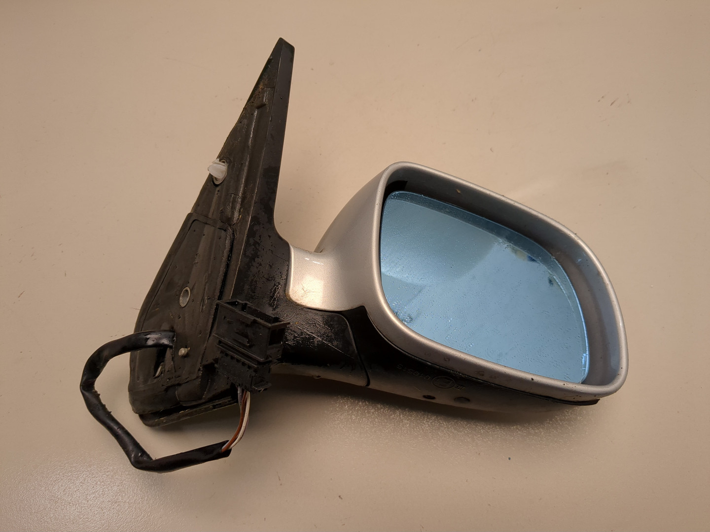 Зеркало правое электрическое