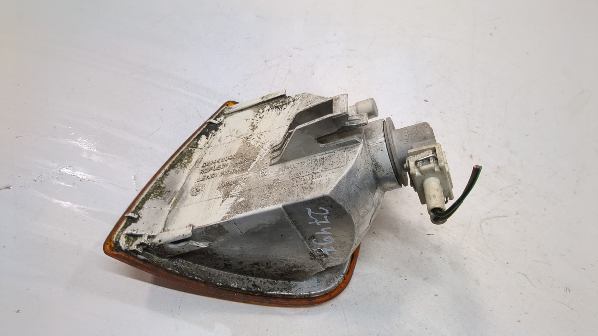 Повторитель на крыло правый